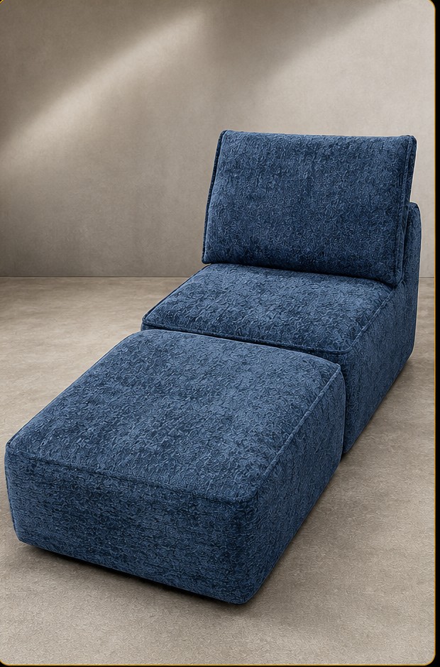 Chaise longue bleue avec repose-pieds — visuel d'illustration